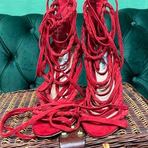 Steve Madden Drexel Red Suede Cage Gladiator Stiletto Heel Ankle Tie Shoes 5.5